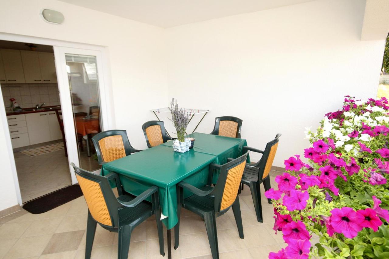 Apartments With A Parking Space Seline, Paklenica - 6603 Стариград-Пакленица Экстерьер фото
