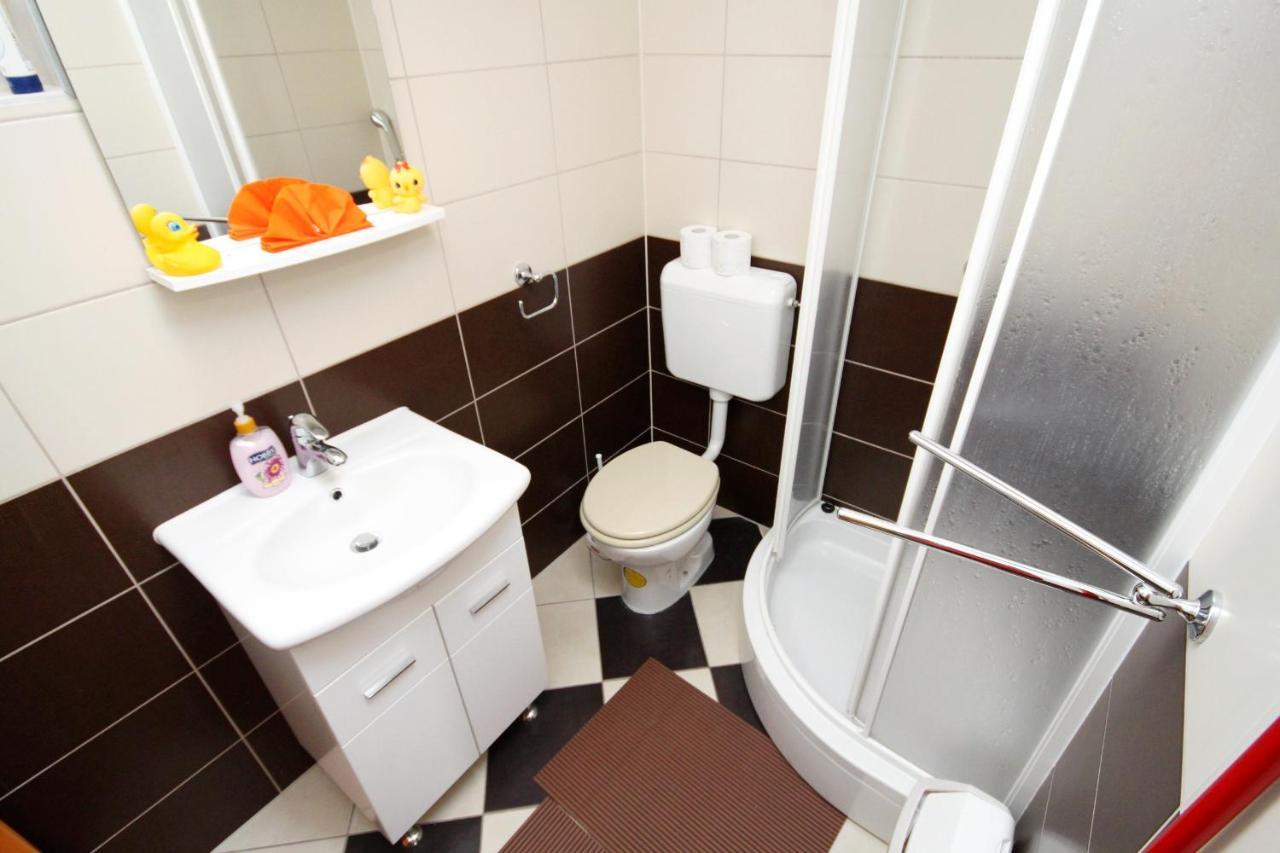 Apartments With A Parking Space Seline, Paklenica - 6603 Стариград-Пакленица Экстерьер фото