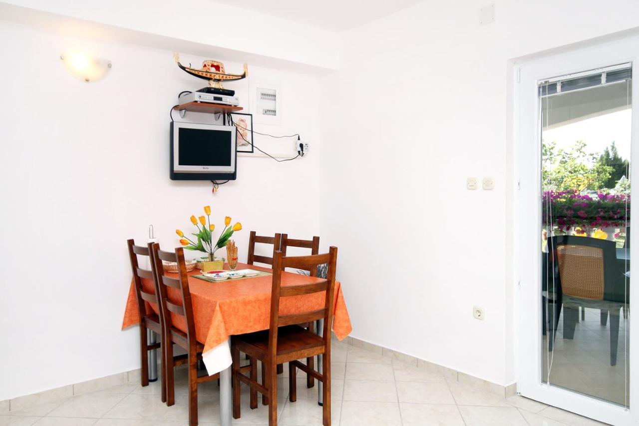 Apartments With A Parking Space Seline, Paklenica - 6603 Стариград-Пакленица Экстерьер фото
