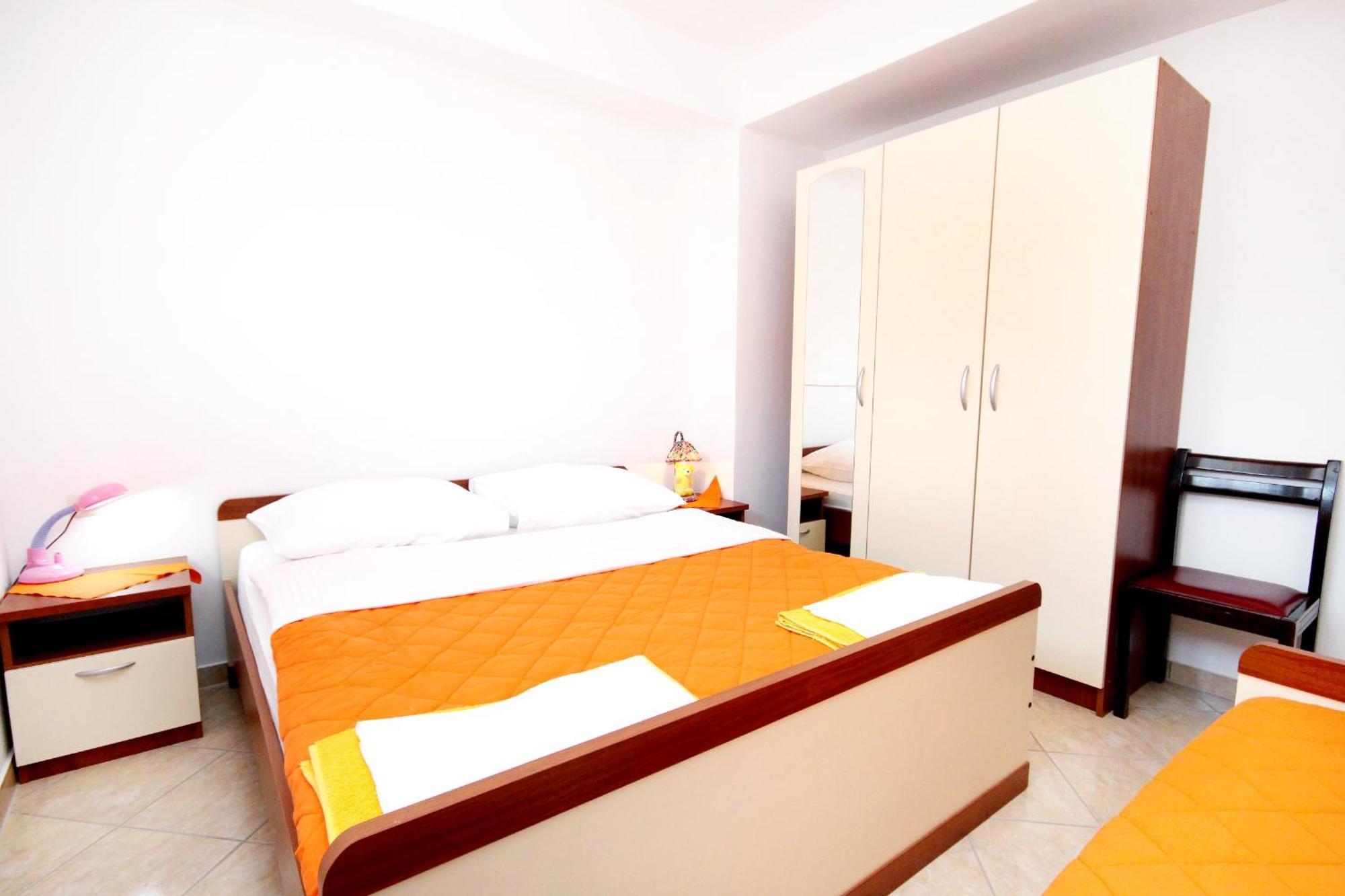 Apartments With A Parking Space Seline, Paklenica - 6603 Стариград-Пакленица Номер фото